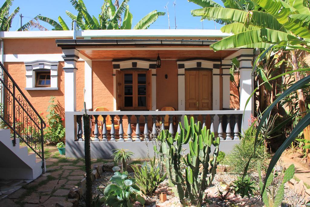 Meva Guesthouse Antananarivo Buitenkant foto
