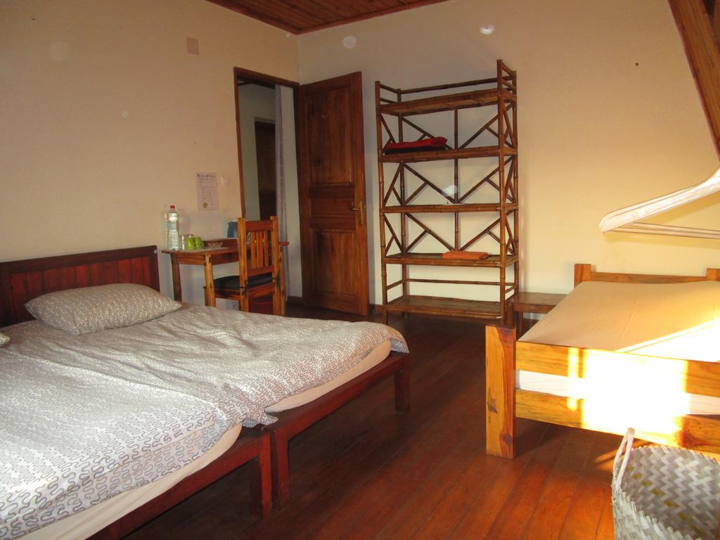 Meva Guesthouse Antananarivo Buitenkant foto