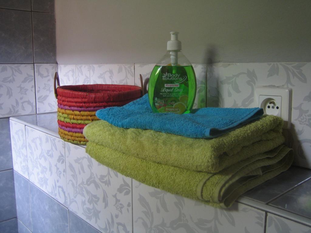 Meva Guesthouse Antananarivo Buitenkant foto