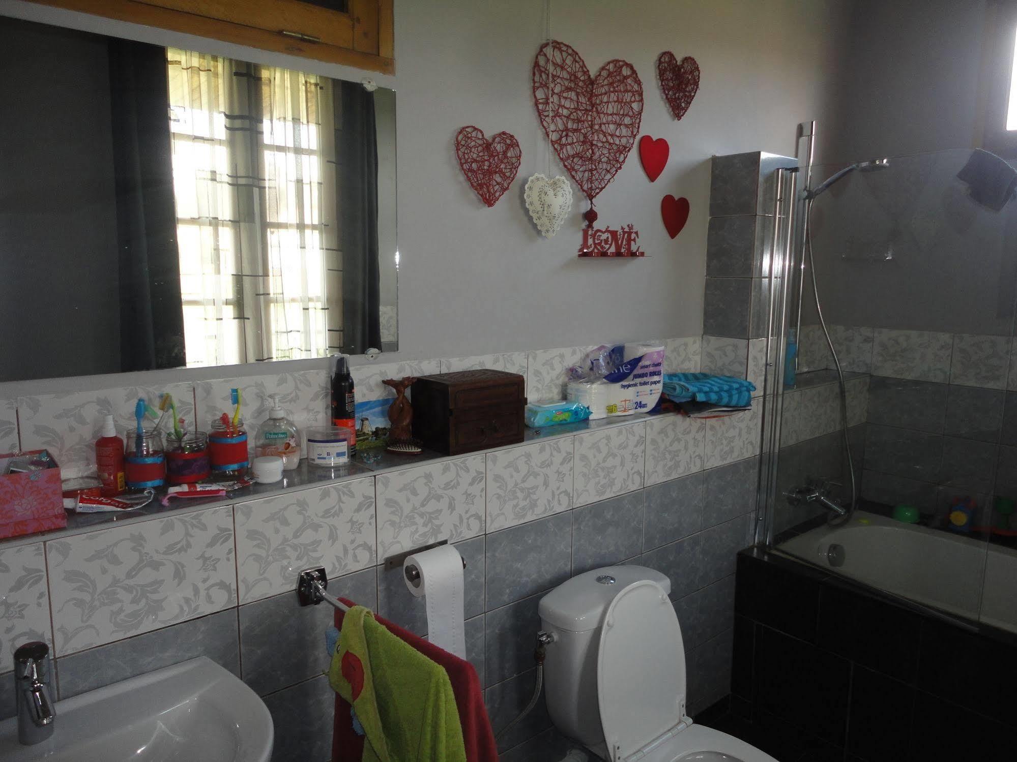 Meva Guesthouse Antananarivo Buitenkant foto
